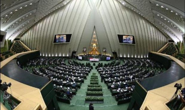 ضرورت اتحاد نمایندگان لرستان در مجلس برای آبادانی استان