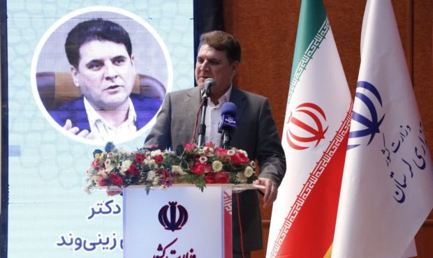 باید برای کارآفرینان فرش قرمز پهن شود