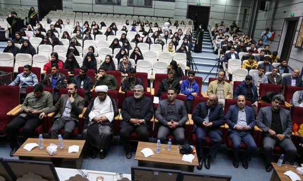 دومین یادواره شهدای دانشجوی دانشگاه لرستان برگزار شد