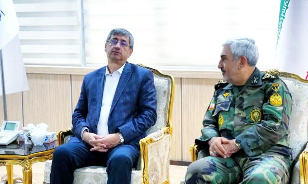 ارتش، نماد خدمت و افتخار و پشتوانه محکم نظام