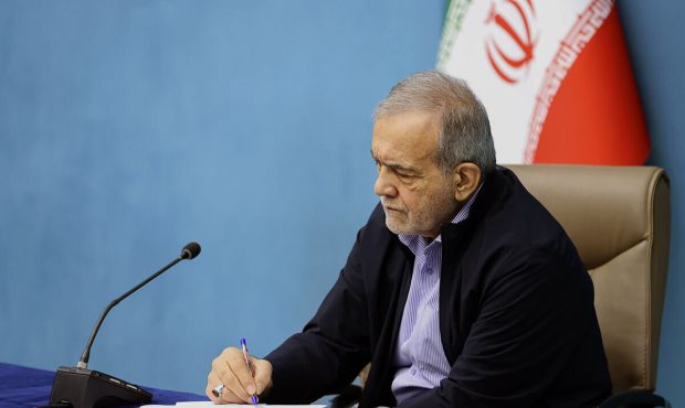 مشاوران «امور همکاری های اقتصادی» و «امور تشکل ها و احزاب»رئیس جمهور منصوب شدند