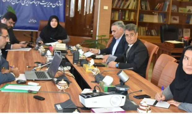 ۲۱۱۰ میلیارد تومان درآمد مالیاتی لرستان