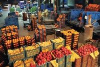 وضعیت نامناسب آسفالت میدان میوه و تره بار خرم آباد