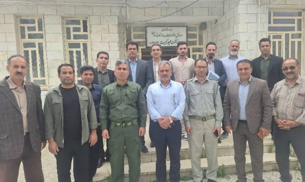 تداوم دیدارهای شهرستانی مدیرکل حفاظت از محیط زیست لرستان