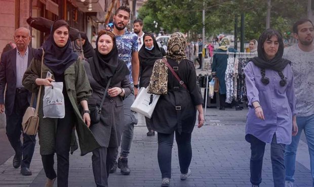 جمعیت ایران در خطر: چرا باید به فرزندآوری اهمیت دهیم؟