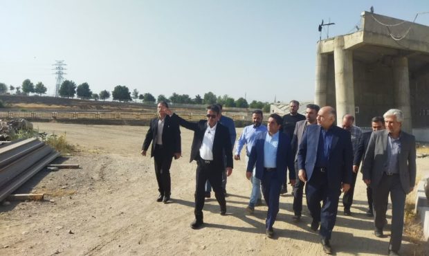 فاز نخست مجموعه  ورزشگاه ولایت بروجرد، بهمن ماه به بهره برداری می رسد