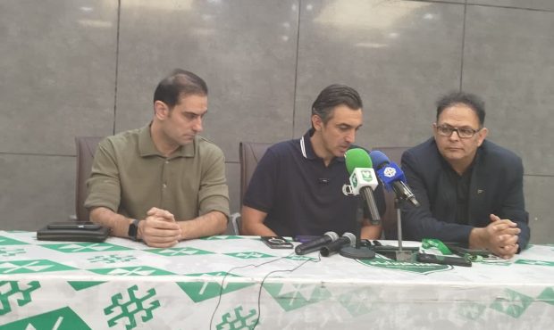 از حضور پر شور بانوان تماشاگر سورپرایز شدم