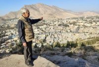 درخواست همیاری پدر بلوط ایران از استاندار لرستان برای حفاظت از بام خرم آباد